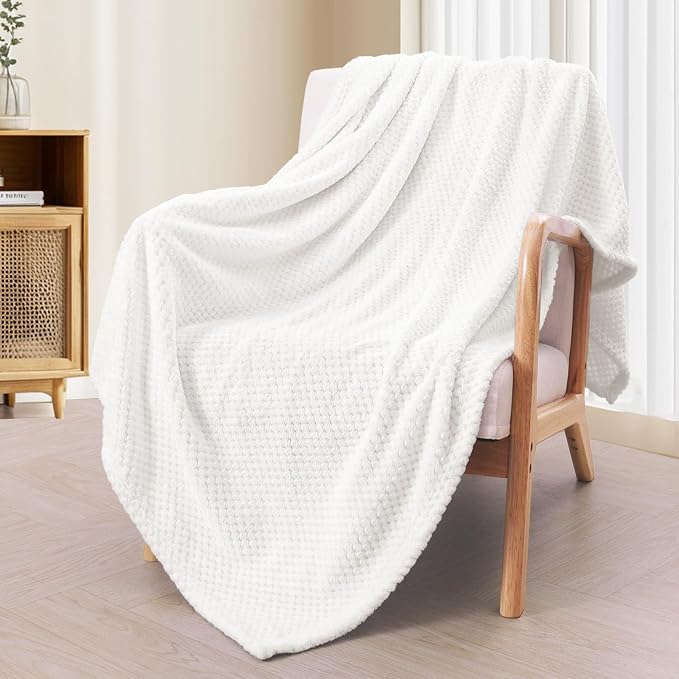 Exclusivo Mezcla Soft Waffle Fleece Bed Blanket Twin XL Size, White | Lightweight Plush Blanket for Bed, Couch, Sofa, Cozy Fluffy Design for Bedroom, Guest Room, All Season, 90x66 Inches