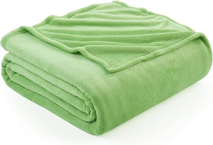 Hansleep Queen Grass Green Fleece Blanket, Soft Flannel Bed Blanket | Fuzzy Cozy Blanket 90x90 Inches, Multi-use for Bed, Sofa, Couch, Travel, Camping, All Season Warm Lightweight Cover