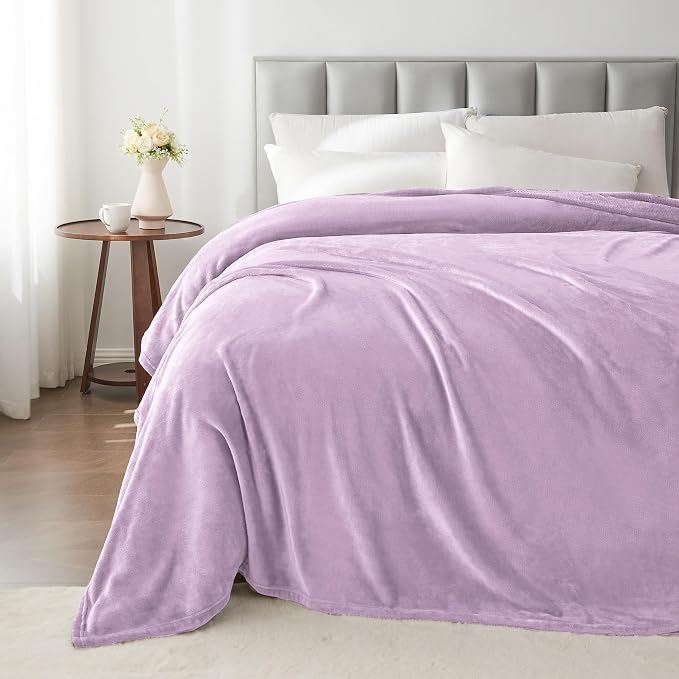 BEDELITE Fleece Blanket Soft Plush Queen Size Bed Blanket Lilac 90"x90" | Ultra Soft Fleece, Plush Microfiber, Lightweight Warmth, All Season Comfort, Fade Resistant, Machine Washable,Perfect for Bed