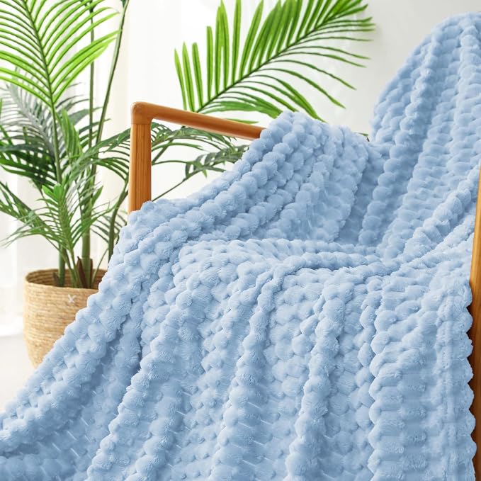 Exclusivo Mezcla 3D Fleece Twin Size Blanket for Bed, Stone Blue | Extra Soft Fuzzy Plush Lightweight Bed Blankets, Cozy Fluffy Decorative Blankets for All Seasons, 60x80 Inches