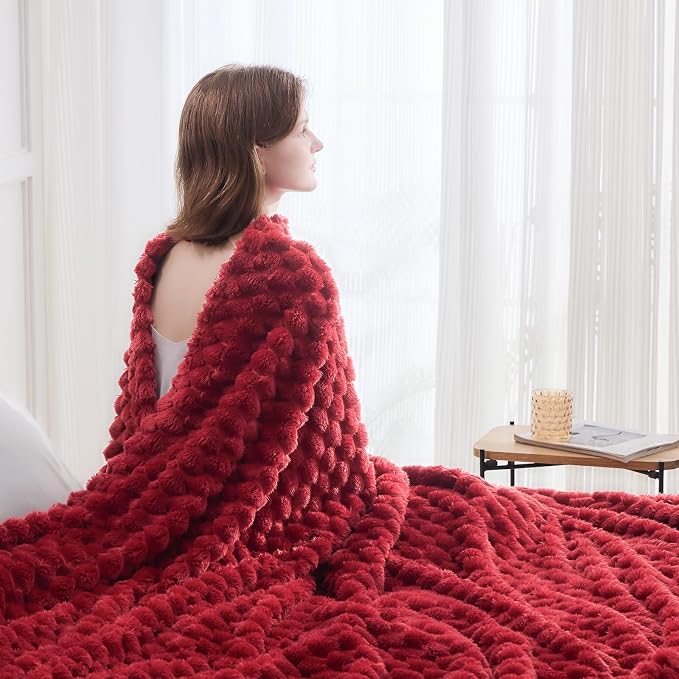 NEWCOSPLAY Fleece Clouds Cozy Queen Blanket for Couch, Red, 90"x90" | Premium Silky Flannel Blanket, Soft Lightweight Fluffy Throw Blanket for Bed Sofa Decor, Gift for All Season Use