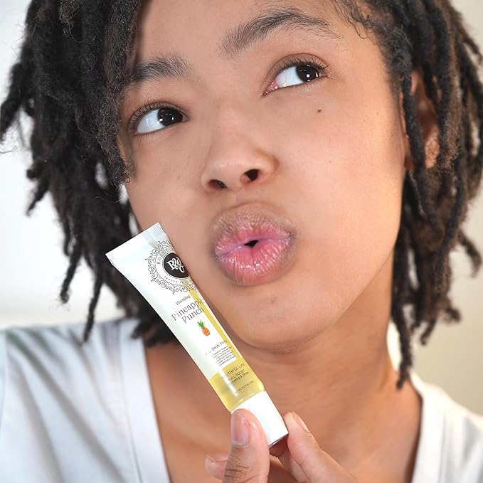 Rosee Lip Gloss Vegan & Cruelty Free Treatment, Professional Make up, Long Lasting Glossy with Shea Butter, Moisturize, Protect & Smooth, High Shine, Non-Sticky (r. Pineapple Punch, 0.5)
