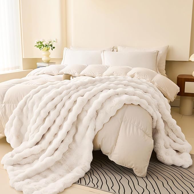 Comelady Soft Fluffy Faux Fur Throw Blanket 50"x60", Bubble Plush Texture | Cream White Thick Fuzzy Throw, No-Shedding, Aesthetic & Cozy for Couch Bed Room Decor, Warm Gift for Women Men Girls