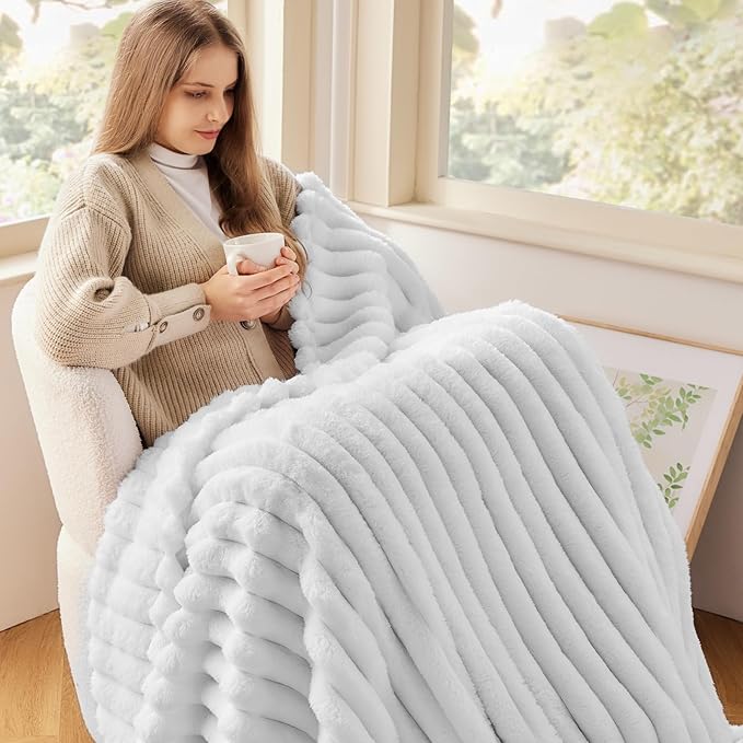 NEWCOSPLAY Fleece Ribbed Cozy Throw Blanket for Couch, White, 50"x60" | Premium Silky Flannel Blanket, Soft Lightweight Fluffy Throw Blanket for Bed Sofa Decor, Gift for All Season Use