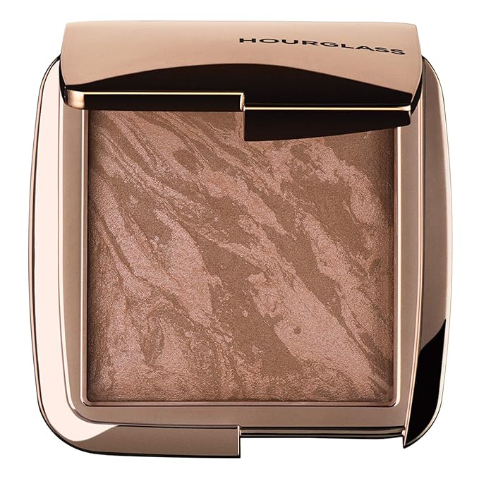 Hourglass Ambient Lighting Bronzer in Luminous Bronze Light. Highlighting Bronzer for a Natural Sun-Kissed Glow. Vegan and Cruelty-Free.