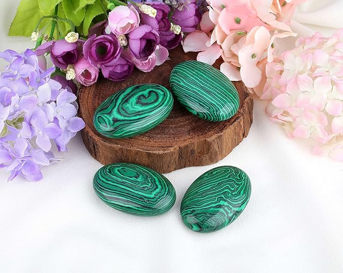 LAIDANLA Malachite 2.4" Large Palm Stone Healing Crystals Gemstones Calming Effects Energy Balancing Reiki Polished Worry Stone Cleansing Protection Anxiety Stress Relief Therapy 1PC