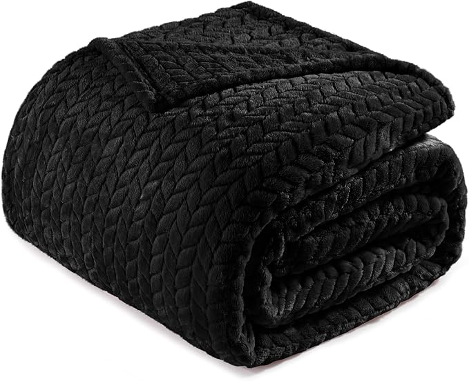 Exclusivo Mezcla Soft Fleece Bed Blanket King Size, 90”x104”, Black | Cozy Fluffy Lightweight Blankets for Summer, Decorative Plush Flannel Throws for Living room, Bedroom with Leaves Pattern