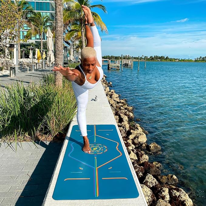 Liforme Printed Yoga Mat Collection - Free Yoga Bag Included - Patented Alignment System, Warrior-like Grip, Non-Slip, Eco-friendly, Sweat-resistant, Long, Wide and Thick for Comfort