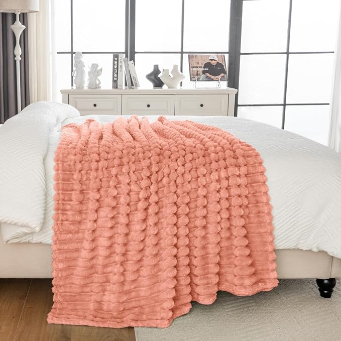Wider Striped 380gsm Thick Large King Blanket for Couch Super Soft Cozy Blankets for Women Big Fuzzy Fleece Pink Blanket for Bed Sofa 90x104