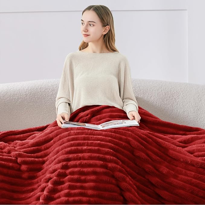 BEDELITE Ribbed Fleece Throw Blanket for Couch, Burgundy, 50"x70" | Ultra-Soft Plush Fleece, Cozy, Warm Yet Lightweight, Ribbed Texture, Home Decor, Machine Washable, Giftable, All-Season Use