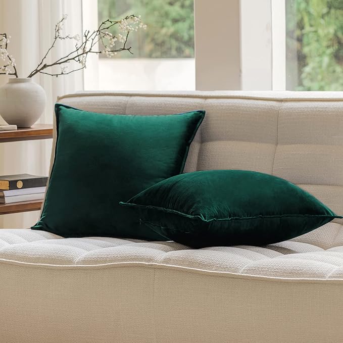 JIAHANNHA Velvet Green Throw Pillow Covers 16”x16”Pack of 2 Soft Decorative | Square Cushion Covers for Couch Sofa Bed Livingroom Car Home Decor,40x40Cm