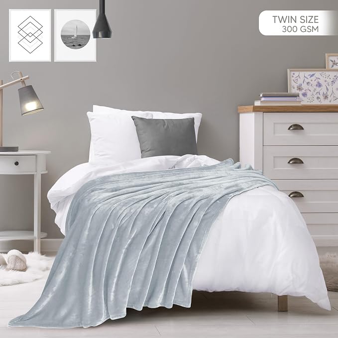Utopia Bedding Soft Fleece Bed Blanket Twin Size Light Grey (60x80 Inch) | Microfiber Plush Warm Lightweight Breathable Cozy Blanket Anti-Static, All Season Use, Gift for Women and Men