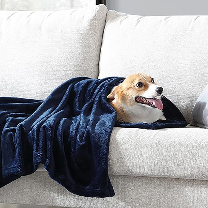 Hansleep Twin Navy Blue Fleece Blanket, Soft Flannel Bed Blanket | Fuzzy Cozy Blanket 60x80 Inches, Multi-use for Bed, Sofa, Couch, Travel, Camping, All Season Warm Lightweight Cover