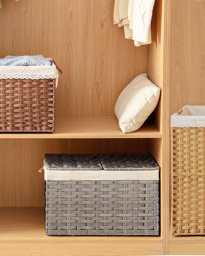 SETVSON Storage Basket with Lid, PE Rattan Woven Storage Bin, Gray | Dual Lid Blanket & Clothes Organizer, Divided Storage Bin, 2 Washable Liner Bags, Collapsible PE Rattan Trunk
