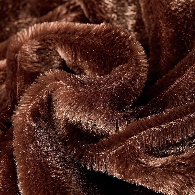 YUSOKI Long Faux Fur King Size Blanket, Brown, 90" x 104" | Ultra Soft, Lightweight for All Season Use, stays fluffy after repeated washes, Perfect Gifts, Machine Washable