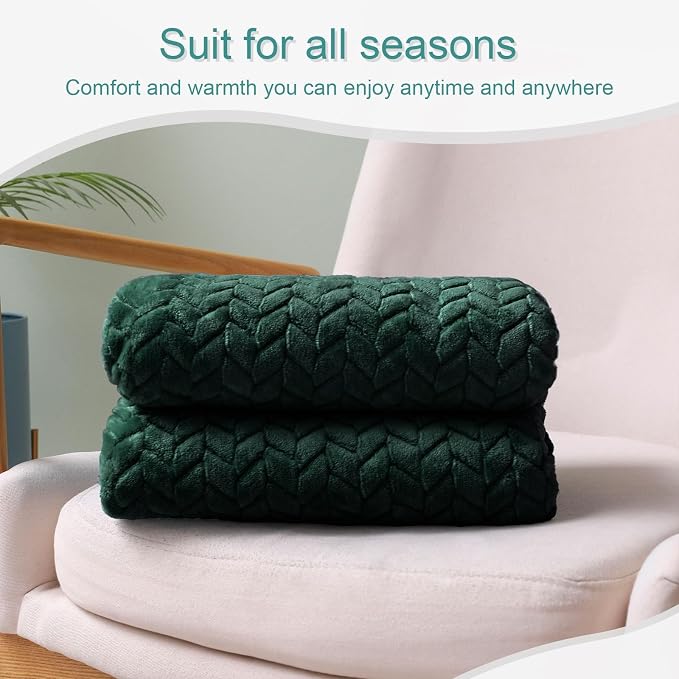Exclusivo Mezcla Fleece Throw Blanket for Couch Sofa, 50”x70”, Forest Green | Oversized Soft Cozy Fluffy Blankets for Summer, Decorative Plush Flannel Throws for Living room, Bedroom with Leaves Pattern