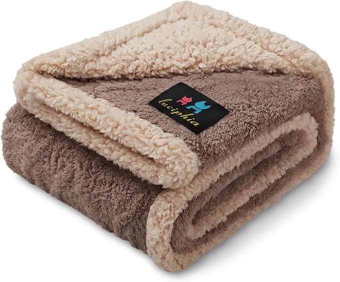 Luciphia Waterproof Dog Blanket, Reversible Sherpa Fleece for Couch Cover | Reversible waterproof pet blanket soft fleece machine washable protect couch bed, Khaki-thicken 40" x 28"