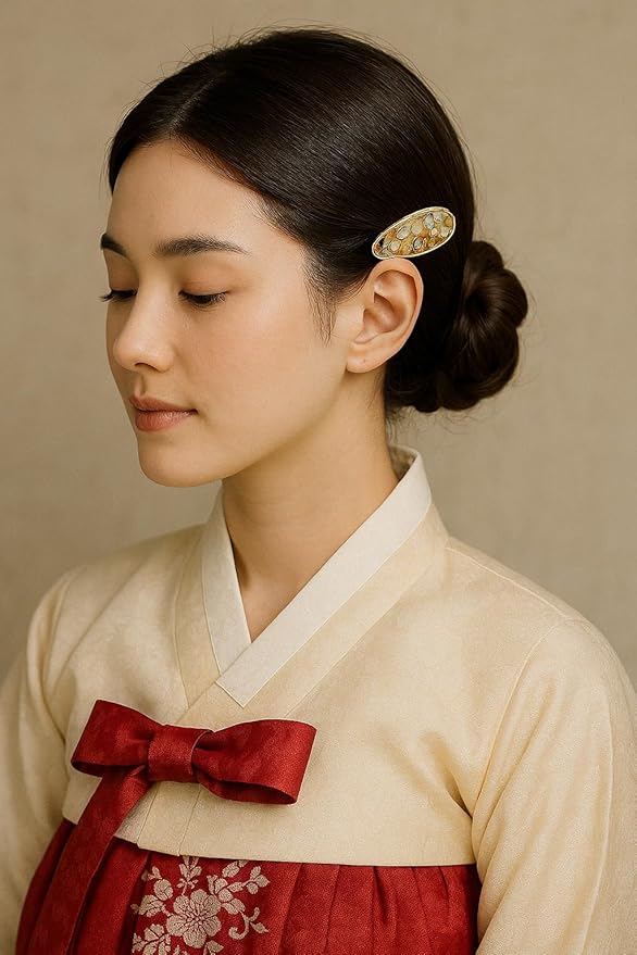 ThinkerValue Pin of Joseon - Korean Traditional Style Hairpin Accessory, Hair Clips, Alloy Base with Gold Plating, Ideal for Gifts or Souvenirs (Leaf Pin)