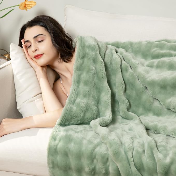 Comelady Fleece Blanket Queen Size for Bed,3D Bubble Warm Fluffy Throw Blanket for Couch Sofa Room Decor-Lightweight Cozy Fuzzy Blanket for All Seasons(Sage Green,90"×90")