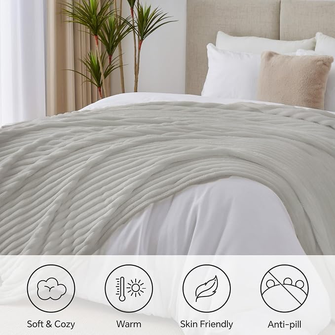 BEDELITE Ribbed King Size Blanket for Bed, Light Grey, 108"x90" | Ultra-Soft Plush Fleece, Warm Yet Lightweight, Ribbed Texture, Home Decor, Machine Washable, Giftable, All-Season Use