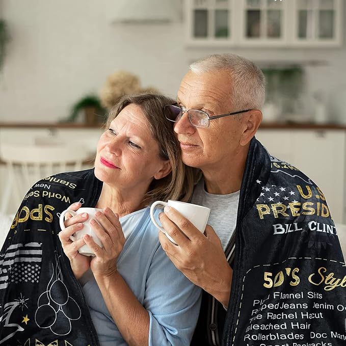 65th Anniversary Blanket Gifts Gift for 65th Blue Sapphire Wedding Anniversary 65 Years of Marriage Gifts for Wife Husband Dad Mom Parents Grandpa Grandma Grandparents Back in 1961 Blanket 60x50
