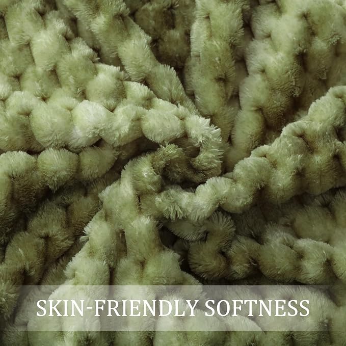 Exclusivo Mezcla 3D Fleece Twin Size Blanket for Bed, Tie-dye Olive | Extra Soft Fuzzy Plush Lightweight Bed Blankets, Cozy Fluffy Decorative Blankets for All Seasons, 60x80 Inches