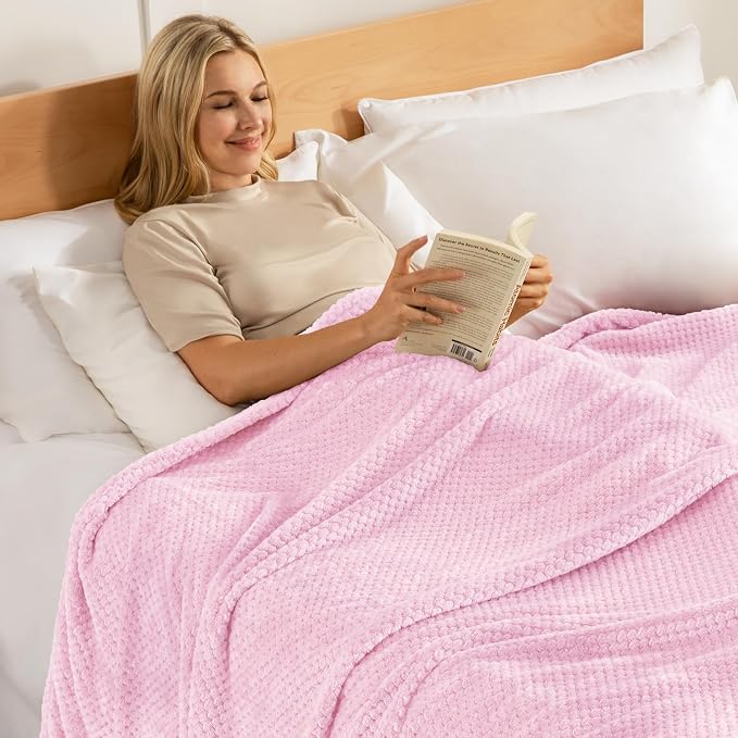 Exclusivo Mezcla Large Waffle Fleece Throw Blanket for Couch, Light Pink | Lightweight Soft Blanket for Sofa, Bed, Living Room, Plush Fluffy Throw for Home Decor, Travel, All Season, 50x70 Inches