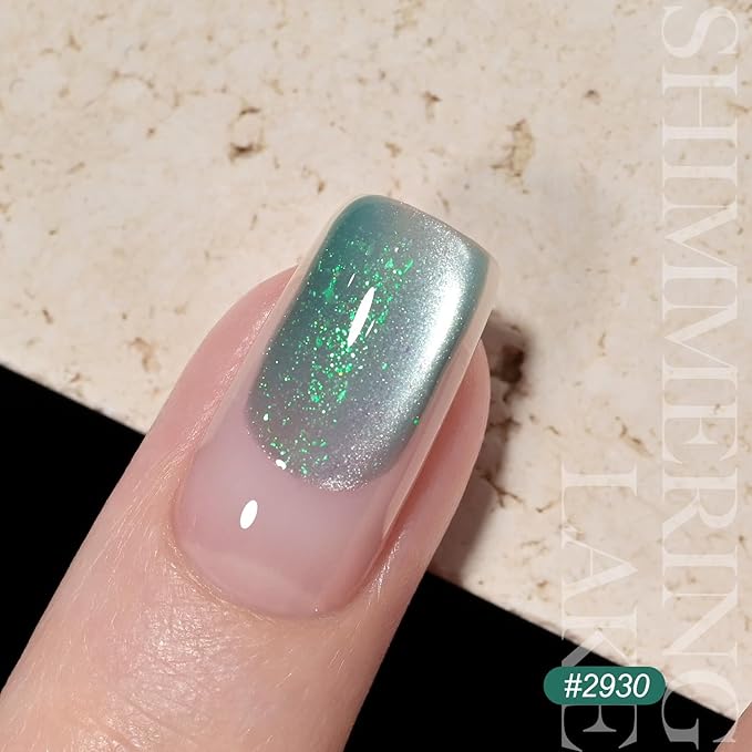 GAOY Teal Cat Eye Gel Nail Polish, 16ml Green Glitter Holographic Nail Polish with Magnet, Reflective Translucent UV Gel, 2930 Shimmering Lake