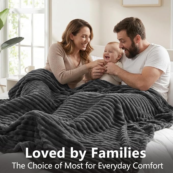HIMEET Charcoal Grey Throw Blanket for Couch, 300GSM Ribbed, 50 x 60 in | Ultra Soft Flannel, All-Season Lightweight Warmth, Home Room Decor & Dorm Essential, Gift for Men & Women, Machine Washable