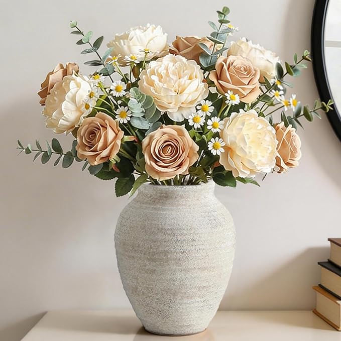 Ceramic Flower Vase - 7.4 Inch Farmhouse Rustic Vase for Home Decor Handcrafted Pottery Vase Small Terracotta Vases for Dining Table Decor Fireplace Living Room Bathroom Wedding Centerpiece