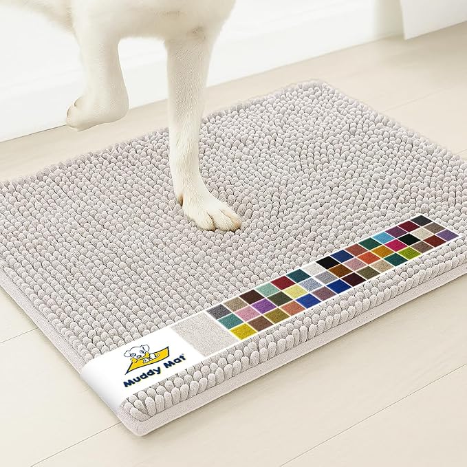 Muddy Mat® | Super Water Absorbent Door Mat Indoor, Microfiber Quick Dry Chenille Entryway Rug, Slip Resistant Front Door Mat, Indoor Mats for Entryway, Machine Washable Pet Rug, White 20" x 33"