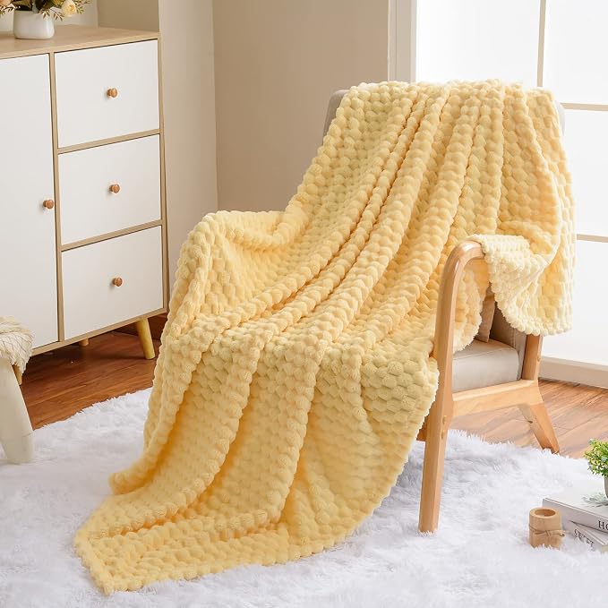 Vessia Flannel Fleece Twin Size Blanket(60x80 inch), 3D Jacquard Light Yellow Fuzzy and Warm Blanket for Couch,Sofa, 300GSM Super Soft Touch Cozy Lightweight Bed Home Decor for All-Season