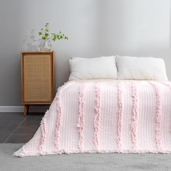 Ultra Soft Pre-Washed Quilted Boho Pink King Size Blankets for Bed, Ruffle Fringed Decorative Throw, Stone Washed Chic Rustic Blanket for Sofa Couch Bed, 104"*90"