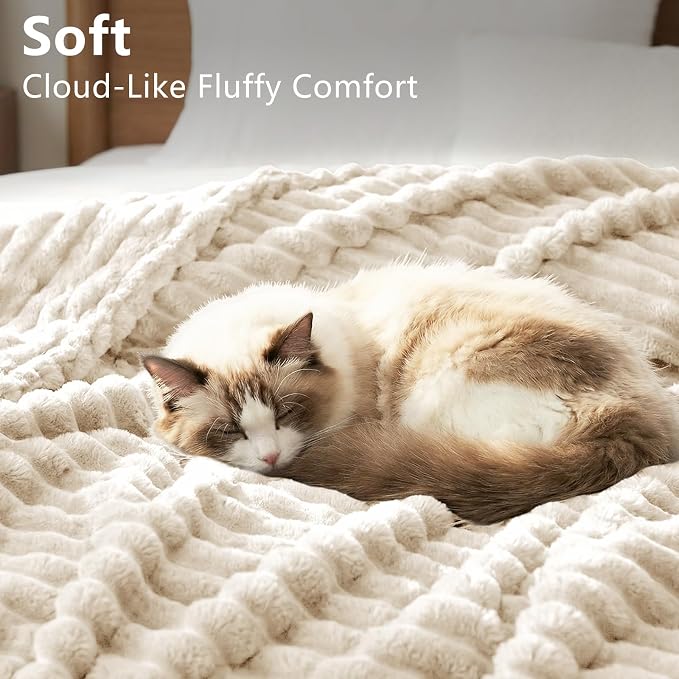 HIMEET Beige Oversized Throw Blanket, 300GSM Ribbed Fleece, 50 x 70 Inches | Ultra Soft Flannel, All-Season Lightweight Warmth, Extra Coverage for Couch Lounging, Home Room Decor, Machine Washable