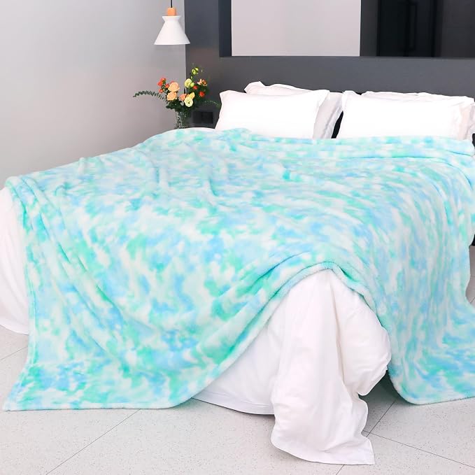 MUGD Lightweight Blanket Fleece Big Blanket Fuzzy Throw Blanket for Bed Queen Size