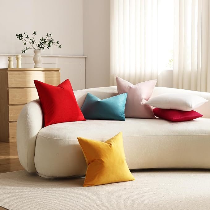 Throw Pillow Covers 20x20 Light Pink: Pack of 2 Cozy Soft Velvet Square Modern Luxury Decorative Throw Pillow Cases for Sofa Couch Living Room Bed Home Decor