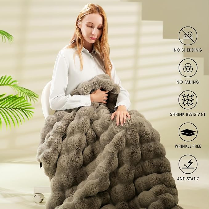 Super Comfort Oversized Warm Thick Bubble Luxury Plush Rabbit Faux Fur Throw Blanket, Fluffy Blanket,Soft Cozy Blanket for Couch Chair Bed Sofa Living Room (Grey, 75inX90in)