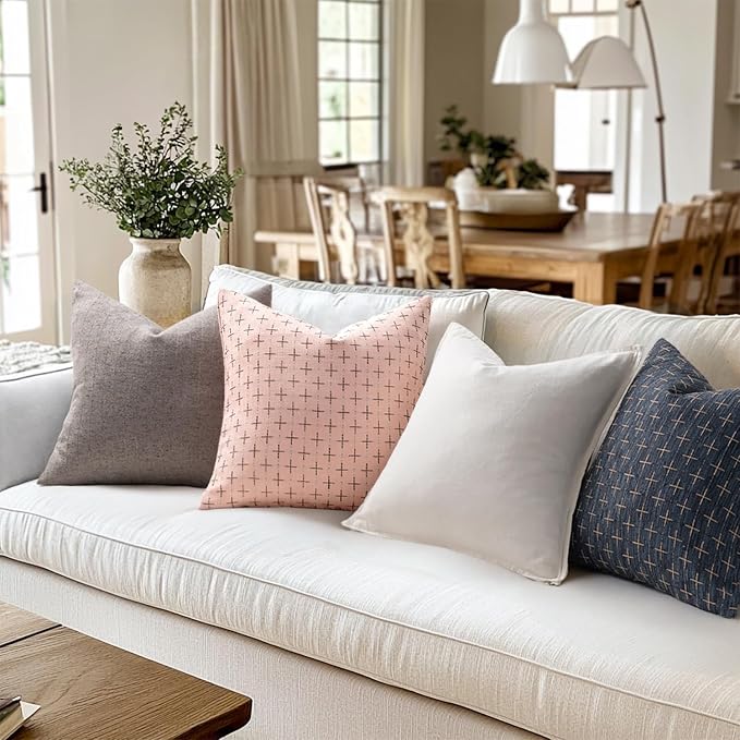 MIULEE Pack of 2 Cute Decorative Burlap Linen Valentine Throw Pillow Covers Farmhouse Pillowcases Modern Rustic Woven Textured Cushion Cover for Sofa Couch Bed 20x20 Inch Pink