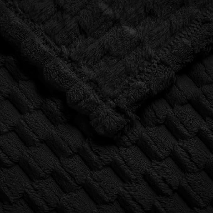 Excervent Hexagon Jacquard Throw Blanket for Bed, 50x70 Inches, Black | Decorative Fuzzy Flannel Fleece Throw Blanket for Sofa Bed Couch, Super Soft Cozy, Suitable for All Seasons