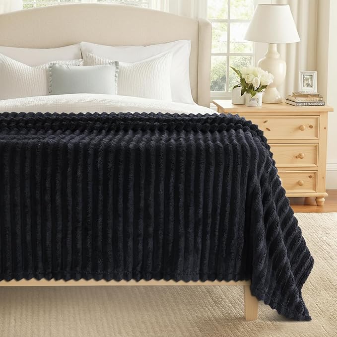 decorUhome Black Fleece Twin Blanket 60x80 Inches | Soft Couch Cozy Fluffy Plush Flannel Striped Blanket for Sofa Bed, Lightweight Decorative Ribbed Fuzzy Blanket for Woman