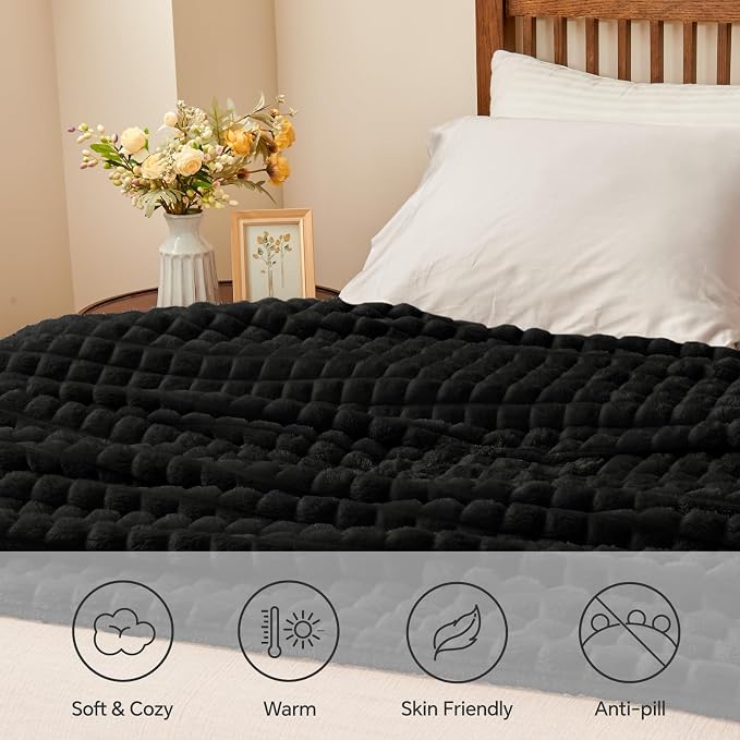 BEDELITE Black Checked Fleece King Size Throw Blankets for Bed, 108x90 Inch | Soft Warm Fuzzy Fluffy Blanket for Bed Sofa, Lightweight Plush Cozy Blankets for Home Room Decor, Gift for Women, All Season