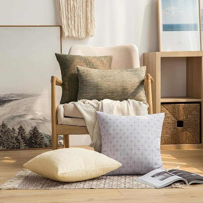 MIULEE Pack of 2 Decorative Burlap Linen Throw Pillow Covers Modern Farmhouse Pillowcase Rustic Woven Textured Cushion Cover for Sofa Couch Bed 18x18 Inch Coffee