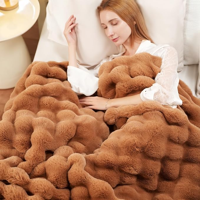 Super Comfort Oversized Warm Thick Bubble Luxury Plush Rabbit Faux Fur Throw Blanket, Fluffy Blanket,Soft Cozy Blanket for Couch Chair Bed Sofa Living Room (Brown, 50inX60in)