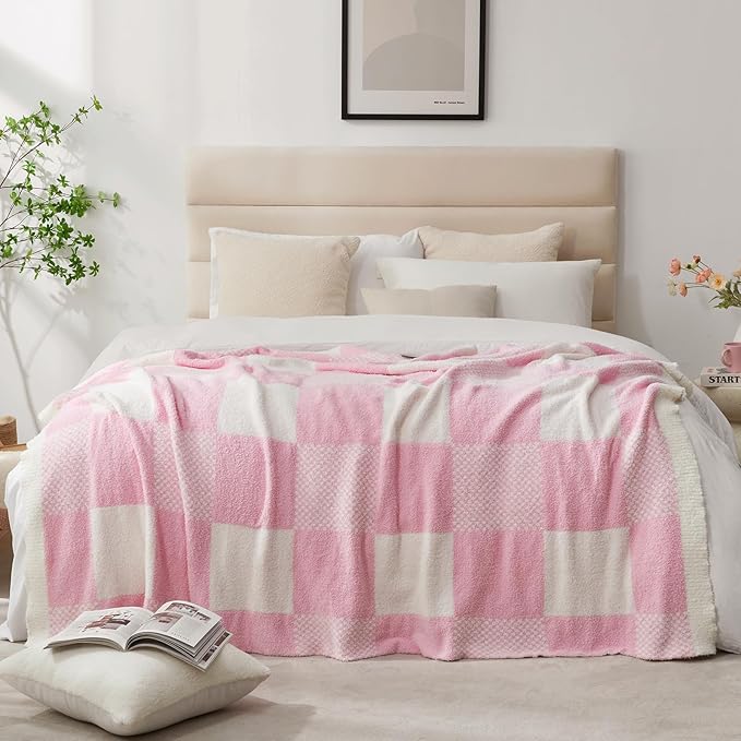 Snuggle Sac Checkered Blanket, Baby Pink Throw Blanket for Couch Plaid Microfiber Fluffy Warm Cozy Fuzzy Soft Throw Blanket Reversible Checkered Blankets for Sofa, Bed, 60x80 inches