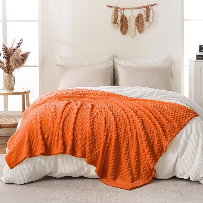 Bnuitland Orange Flannel Throw Blanket (50X70 inches), 300 GSM Fleece Cozy Warm Soft Home Decor Lightweight Bed Sofa Blanket for Adults, Suitable for All Seasons.