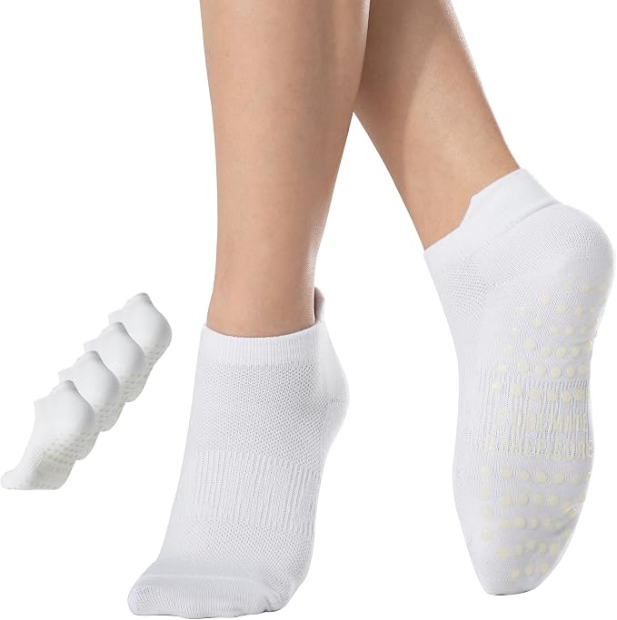 COOLMATE Pilates Socks with Grips for Women, Yoga Socks, Crew Non Slip Women for Barre, Pilates Gifts for Women