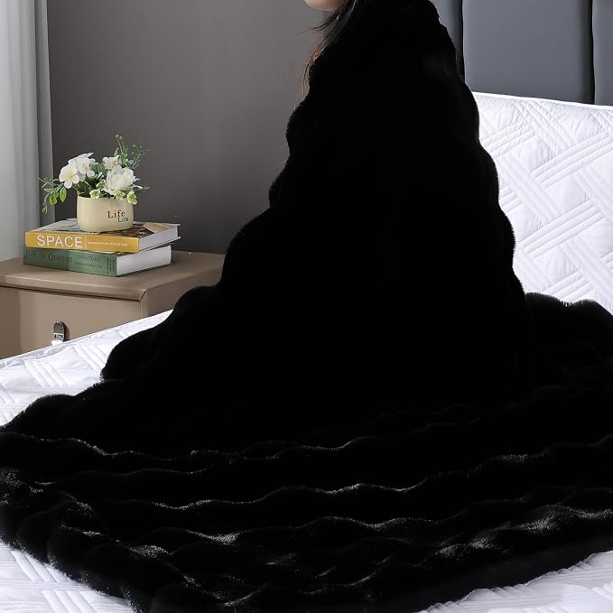 Fluffy Furry Black Faux Fur Throw Blanket for Couch Bed 50x60 Fuzzy Bubble Soft Blanket for Adults Gift Home Living Room Decorative Decor 860 GSM