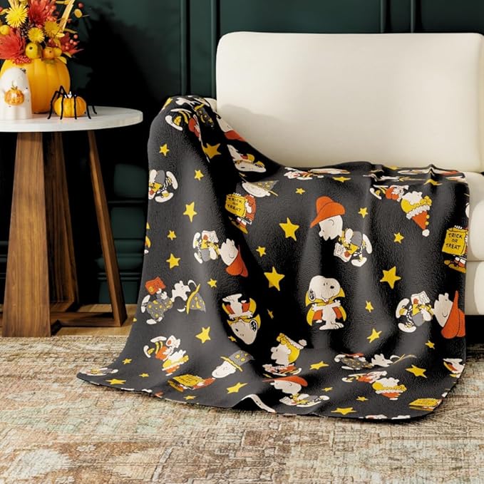 Peanuts Snoopy Cozy Throw 46 in x 60 in – Soft Cozy Plush for Couch, Bed & Travel, Halloween Snoopy & Charlie Brown Design (Officially Licensed Product) by Franco Collectibles