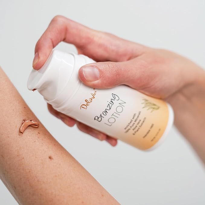 Deluvia Body Shimmer Wash Off Bronzing Lotion, After Sun, Leg Makeup, Illuminating Body Moisturizer, Bronzer for Body and Face. Skincare by Deluvia