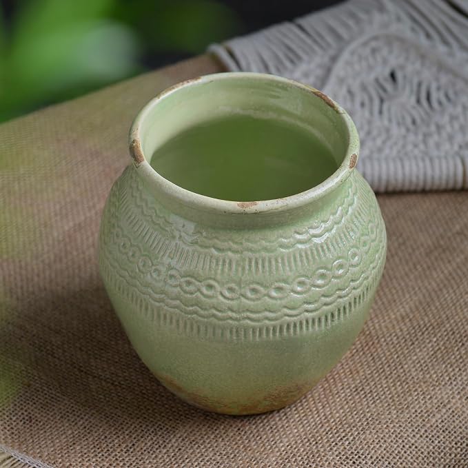 Quoowiit Ceramic Rustic Farmhouse Vase, Green Distressed Flower Vase for Home Decor, Boho Decorative Vases for Centerpiece Table Decorations, Vases for Living Room Kitchen Entryway Mantle Shelf Decor